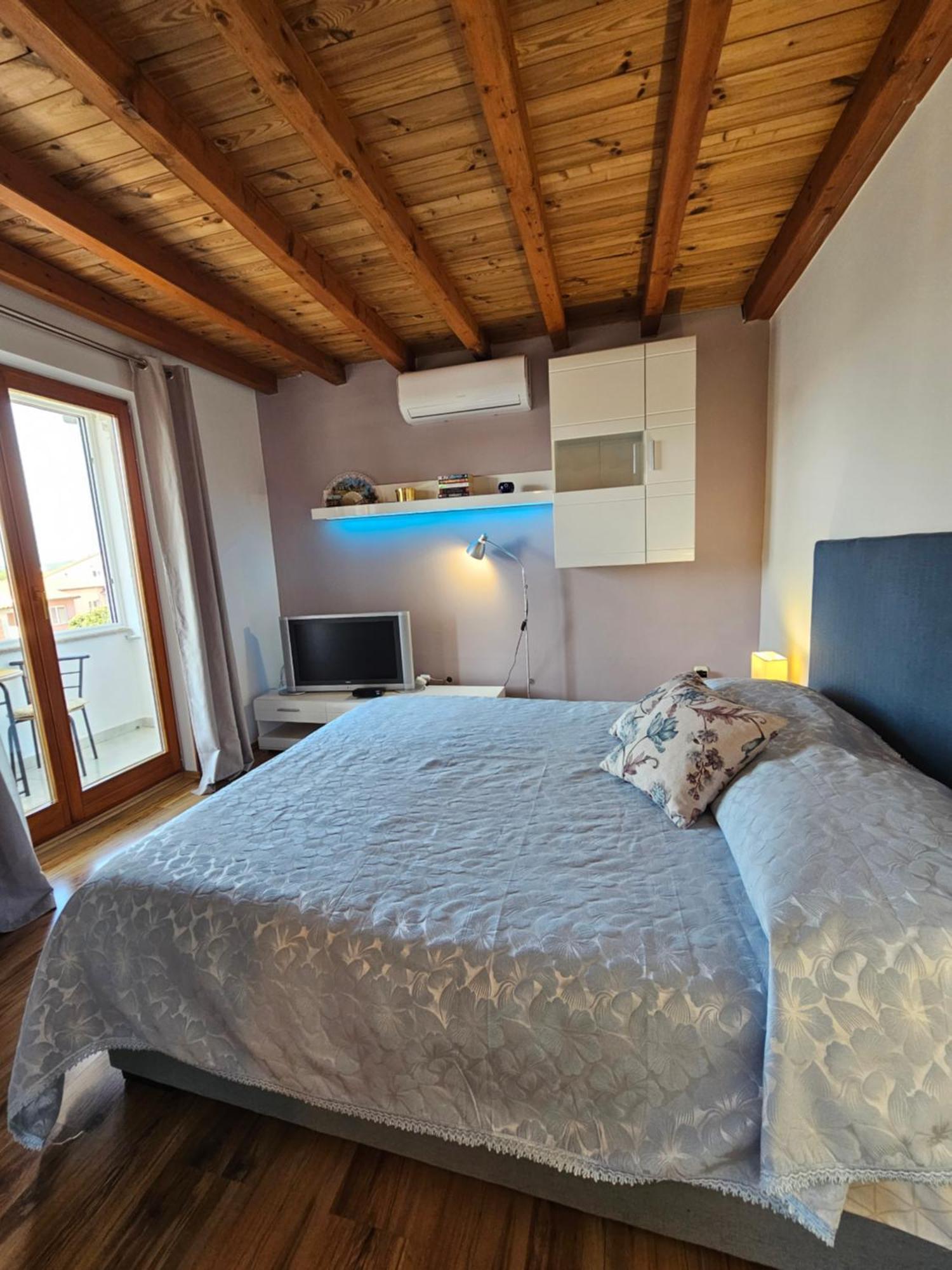 Apartment Neven Rovinj Parking Place Экстерьер фото